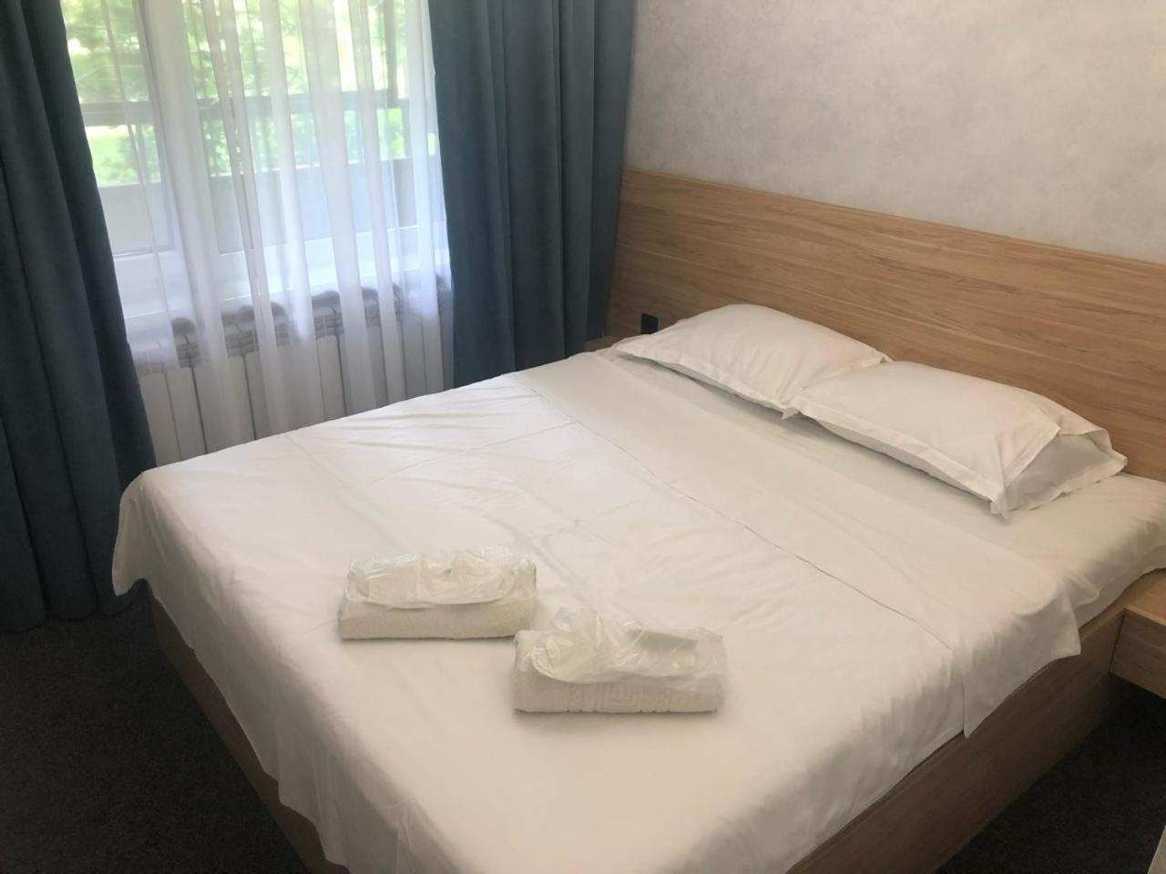 Mini Hotel Vesna Dnipro Eksteriør billede