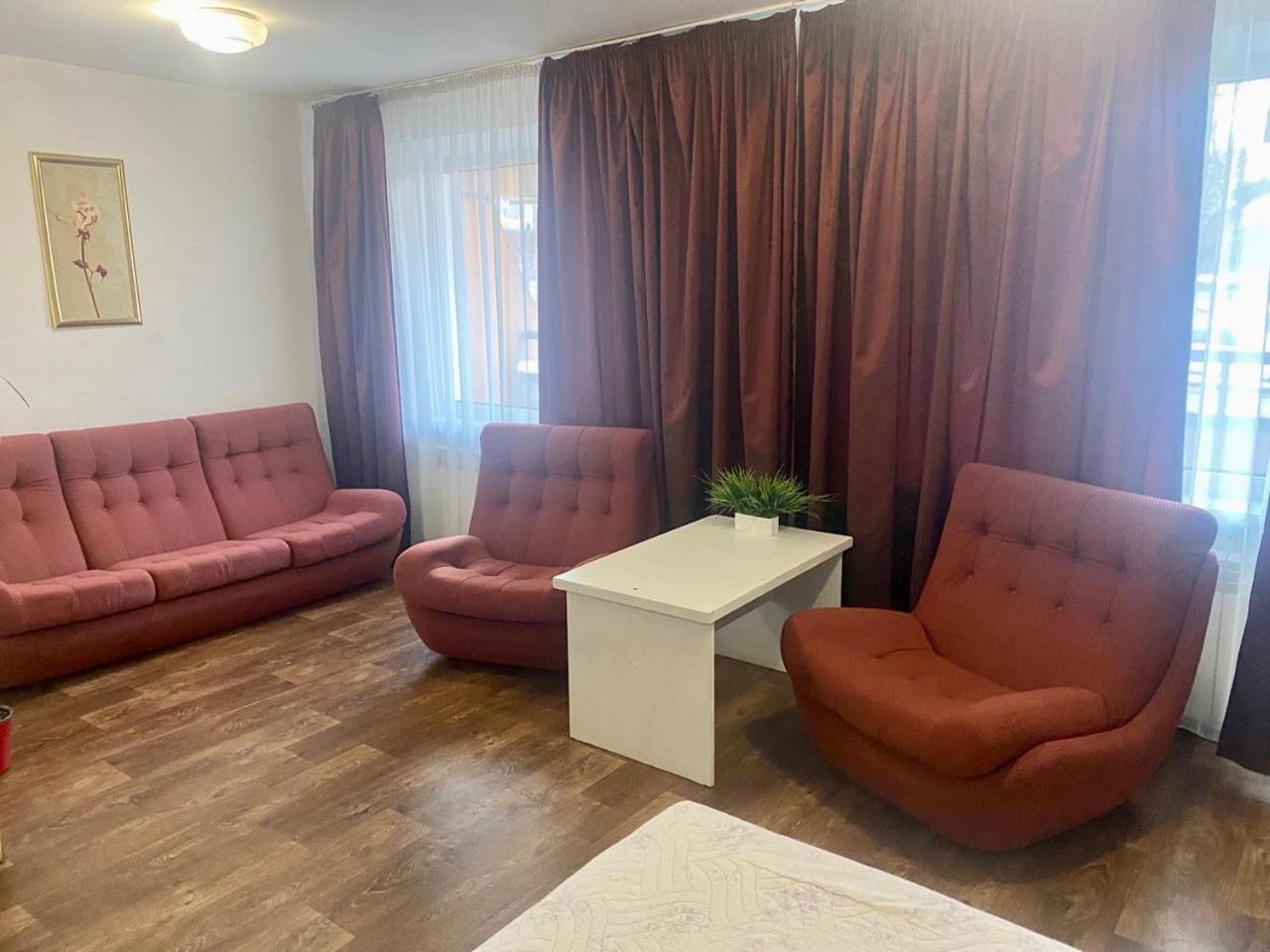 Mini Hotel Vesna Dnipro Eksteriør billede