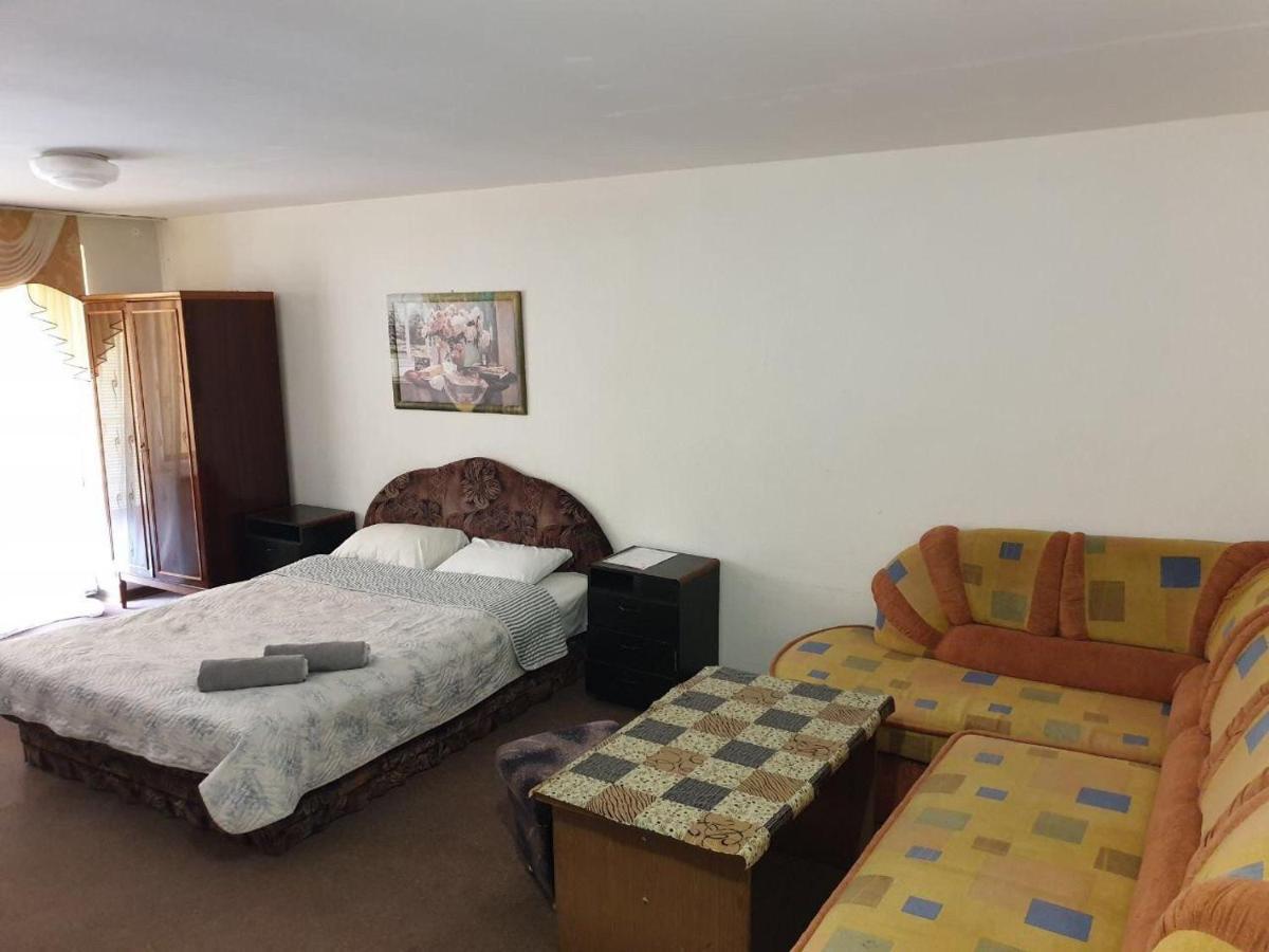 Mini Hotel Vesna Dnipro Eksteriør billede